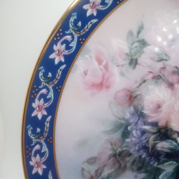 Lena Liu 1992 Plate 8" Porcelain Roses Basket Bouquets Gold Trim Limited Edition - Picture 3 of 8